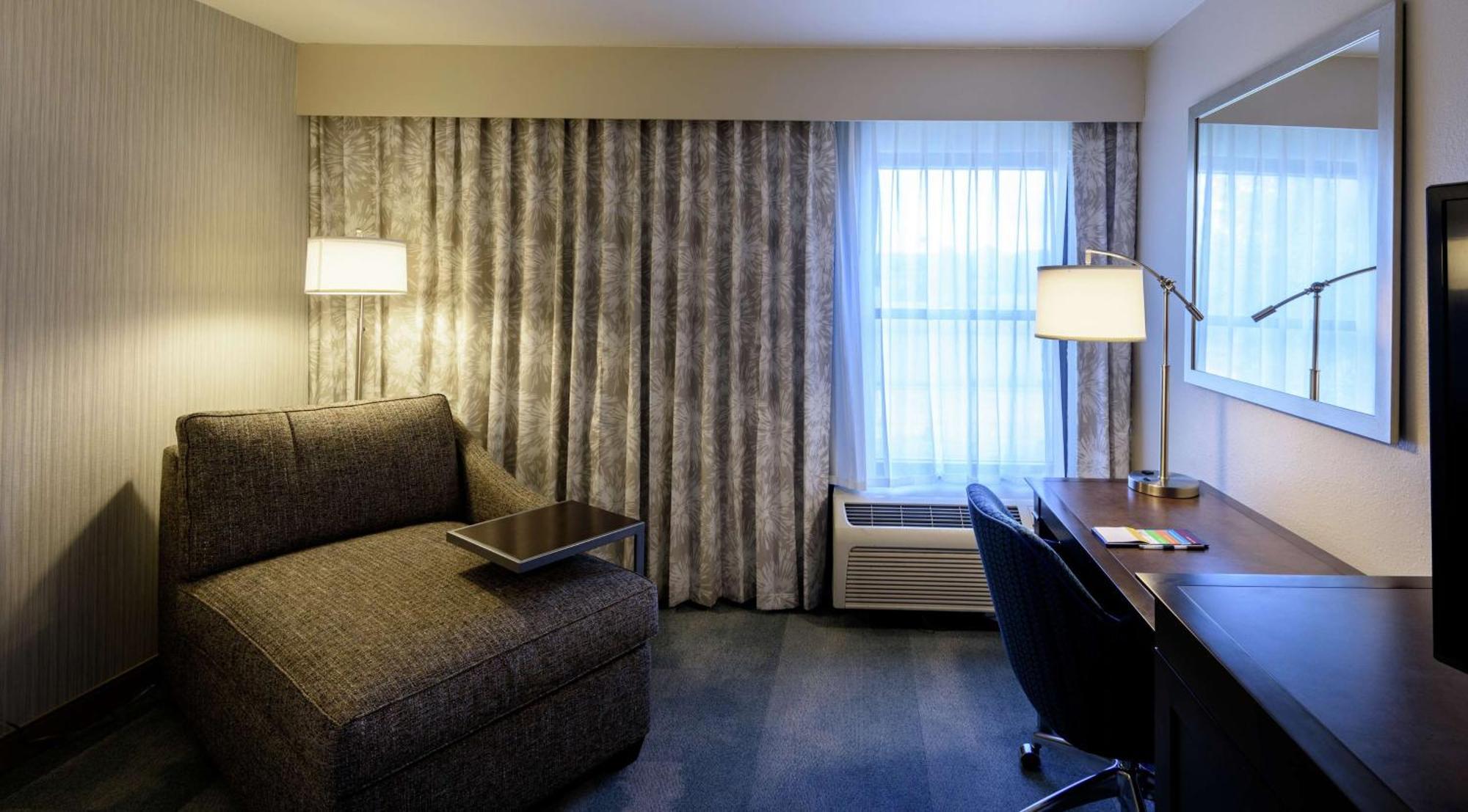 Hampton Inn & Suites Jackson Coliseum Luaran gambar